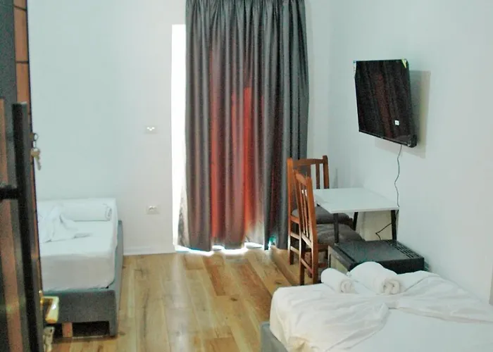 Iliria Apart Otel *