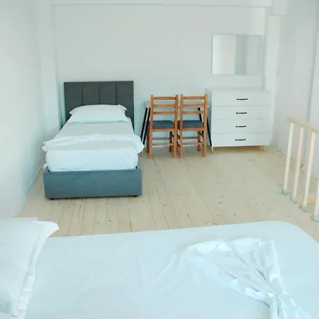 Iliria Aparthotel