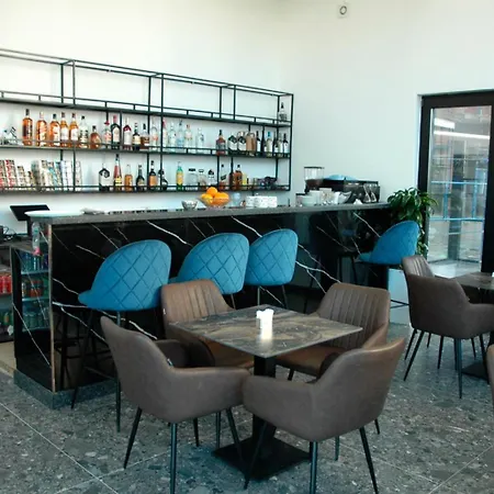 Iliria Aparthotel Golem (Tirana)