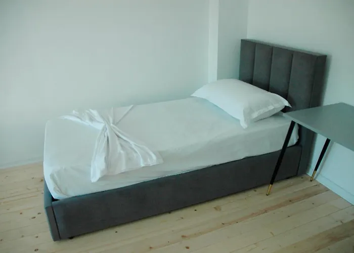 アパートホテル Iliria *